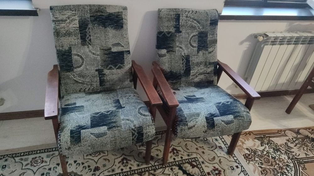 Продам спальный гарнитур