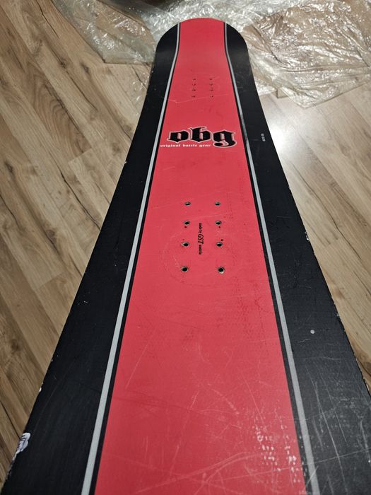 Snowboard OBG (Original Battle Gear) – Ediție Limitată