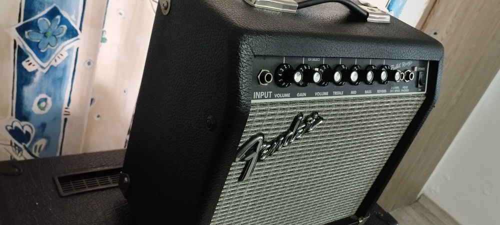 Усилвател за китара 15 вата