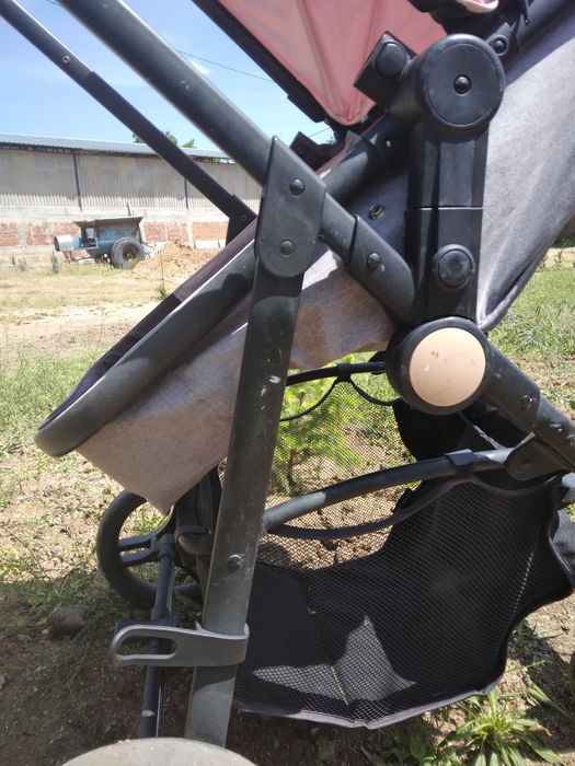 Бебешка количка от 0 месец до две години