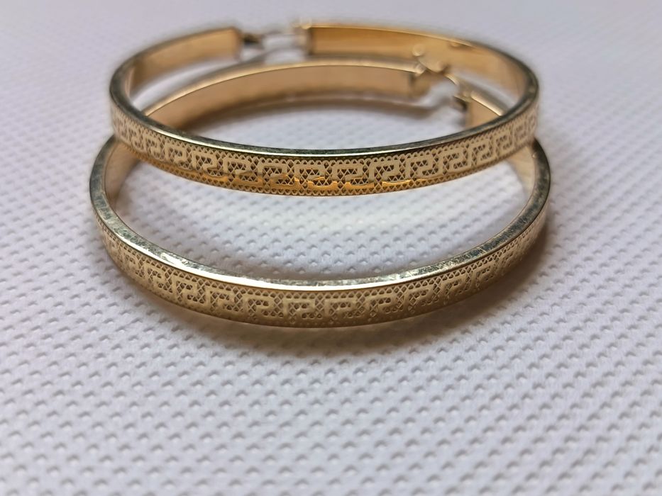 Cercei aur 14 K .  5,60.