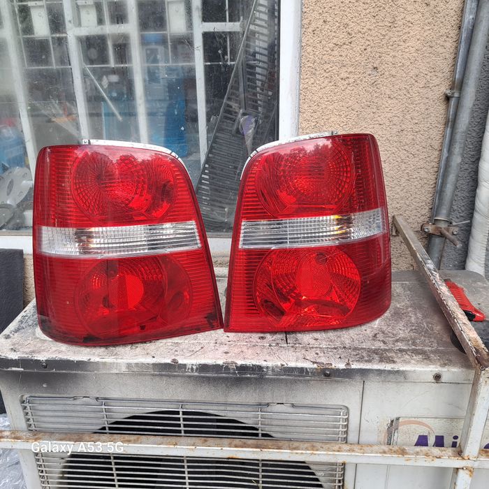 Оригинален стоп VW  Turan ляв десен