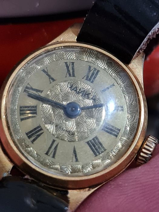 Часы женские "Чайка"