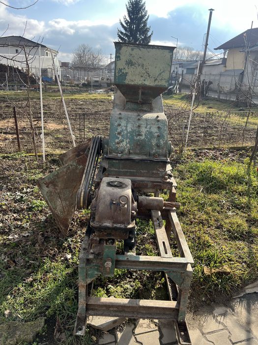 Moara dupa tractor de capacitate mare