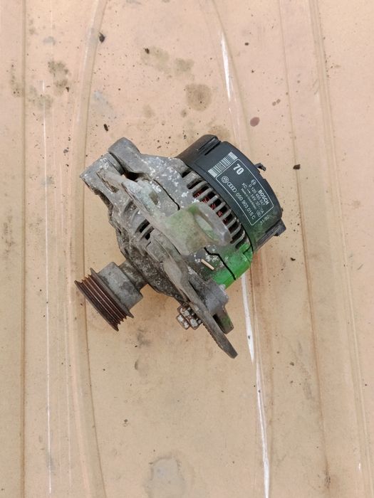 Ауди запчасти продам