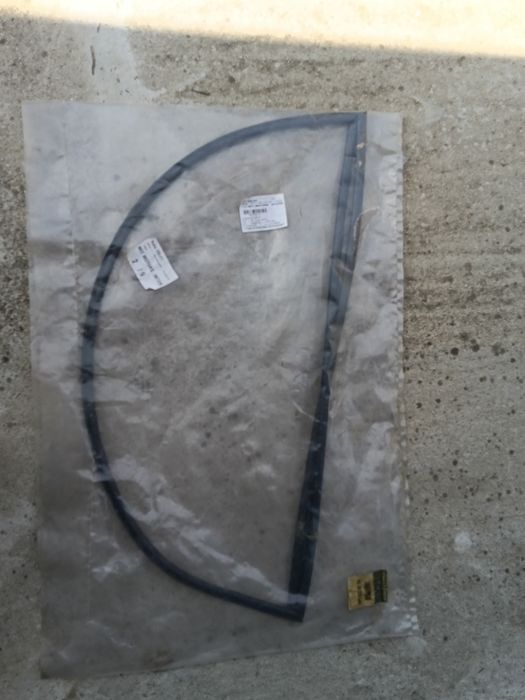 Carenaj față(apărătoare noroi roata)Megane 2 . Pasaj protecție Kangoo,