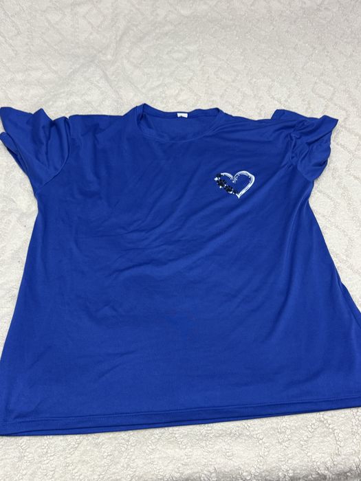 Женские вещи.