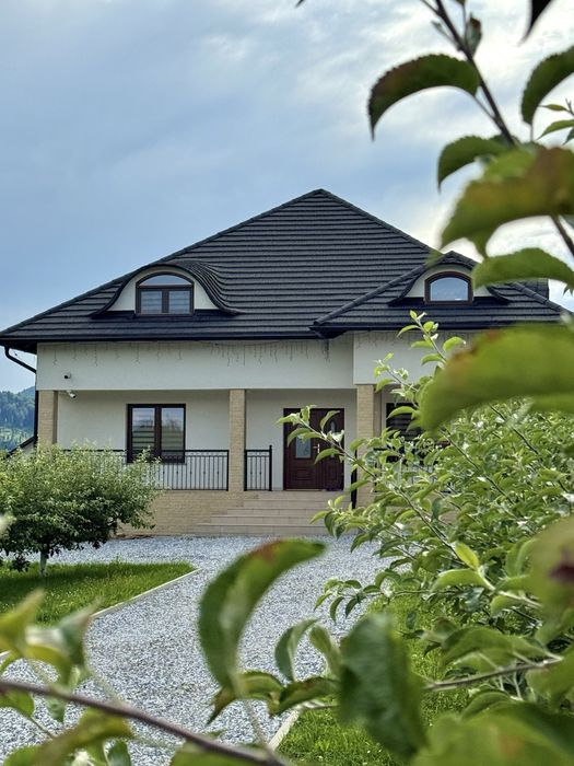 Casa de vanzare in Bucovina