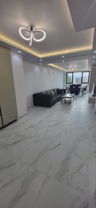 Дава се под наем Двустаен апартамент в София, Хиподрума - 60 кв.м за 598.23 € - Снимка #2