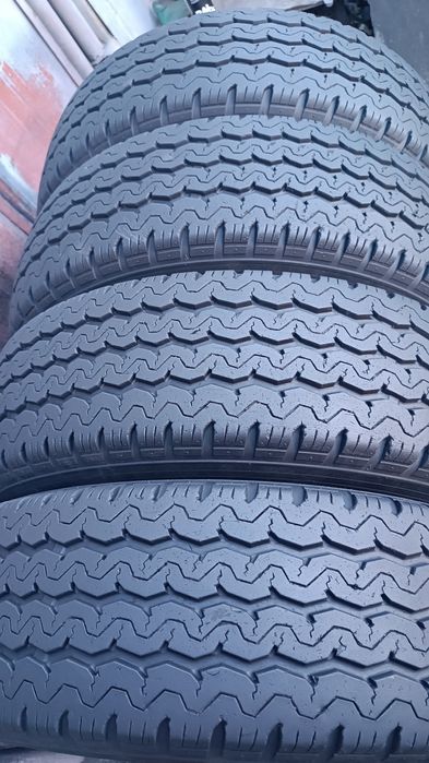 225/75/16 С Maxxis