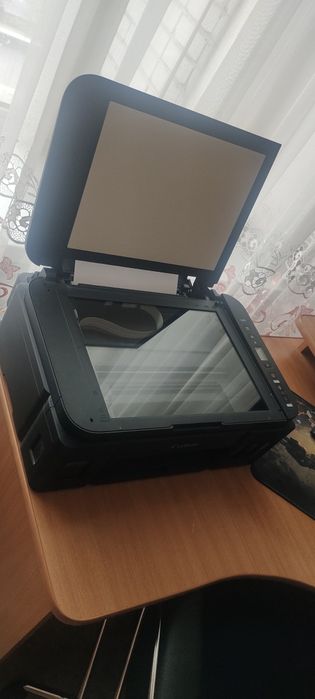 Продам принтер Canon