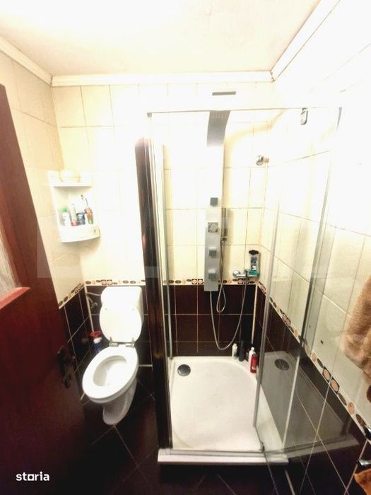 Apartament cu 4 camere, decomandat, spatios, 2 bai, Sanmartin
