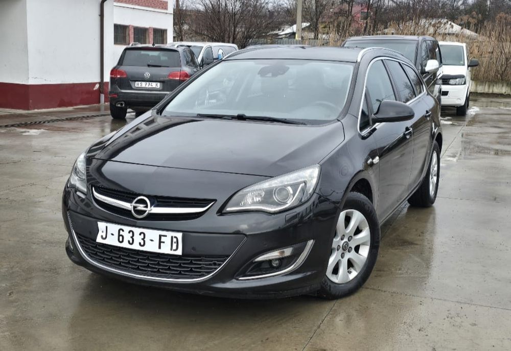 Opel astra 1.6cdti euro 6 full option 2016