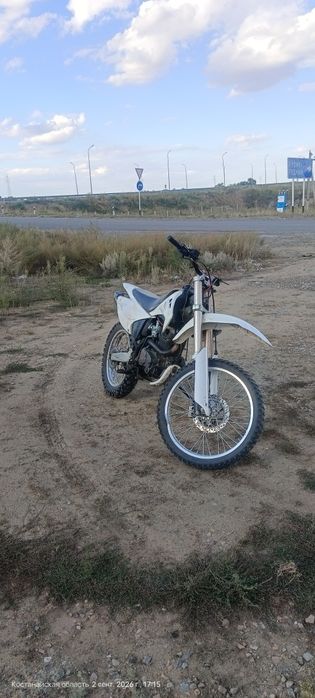 Продам эндуро 300