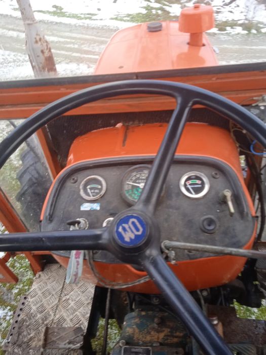 Vând  tractor Fiat OM 615