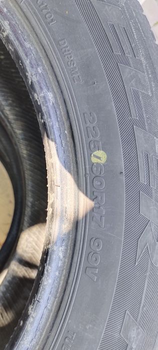 Bridgestone 225/60/R17
