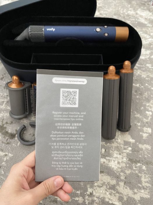 фен-стайлер dyson