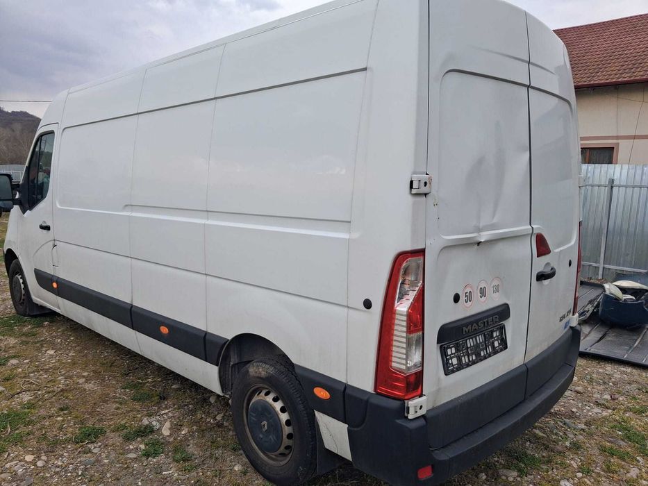 Dezmembrari Dezmembrez Piese piesa Dez auto Renault Master 2019 e6 2,3