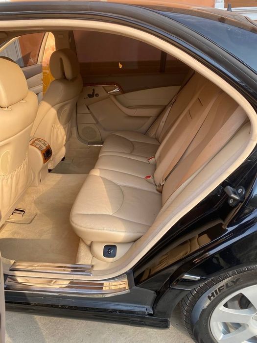 Mersedes bens 220.223