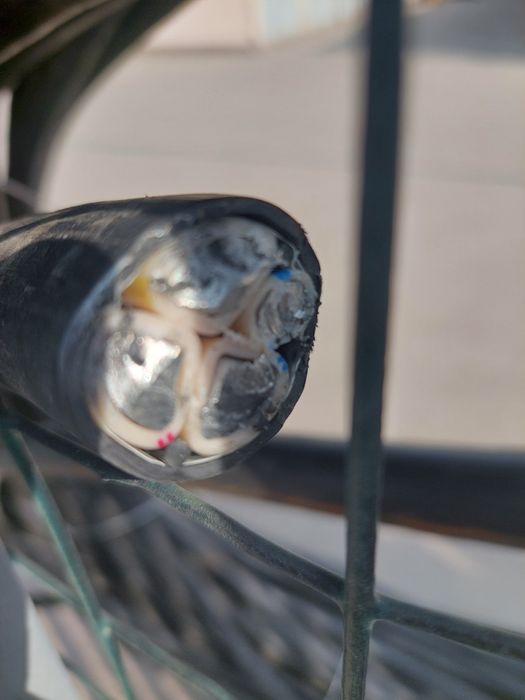 Аввг 3×70+1×35 кабель есть