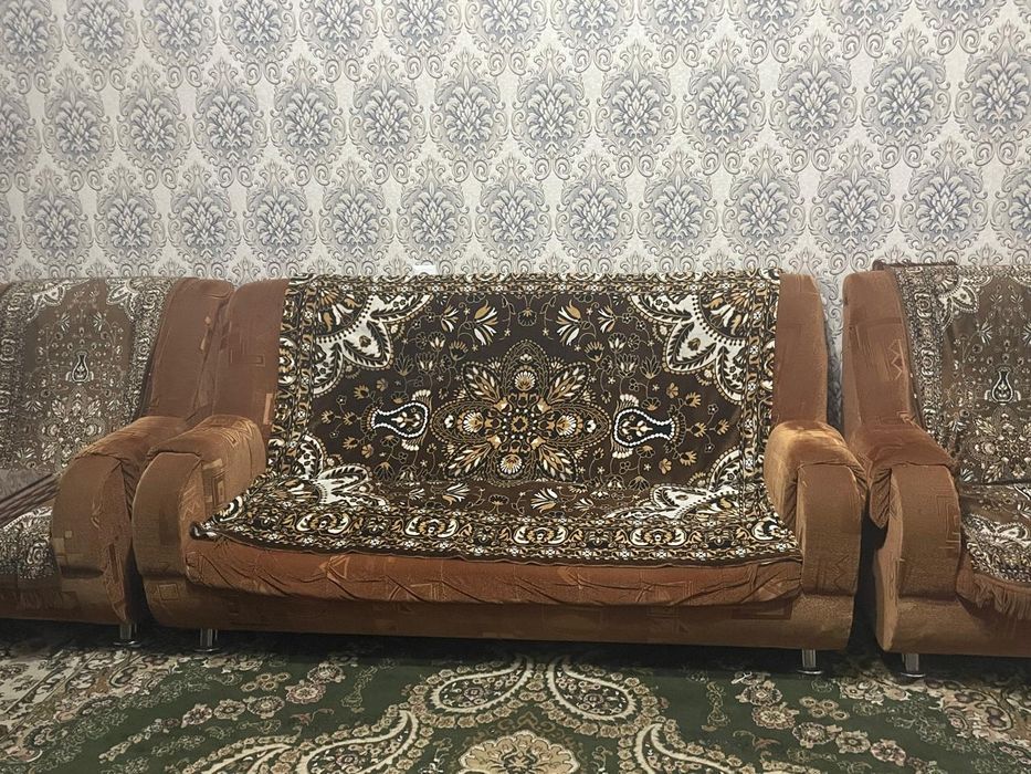 Диван кресло в хорошем состоянии