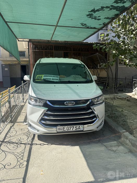 JAC  M4  2026 8+1