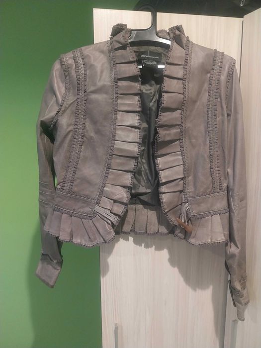 Дамско кожено яке