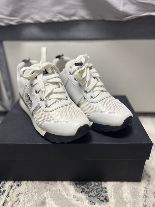 Adidasi moschino