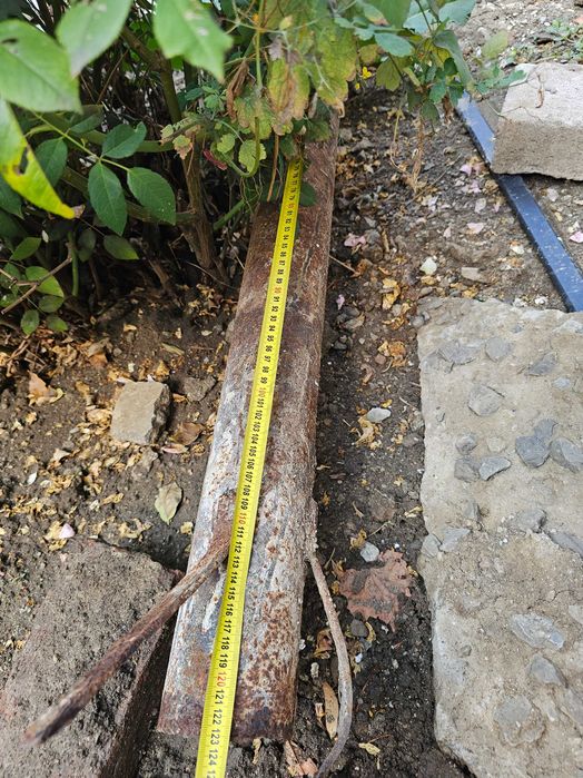 Menghina 120 mm cu banc de lucru și picior fixare.