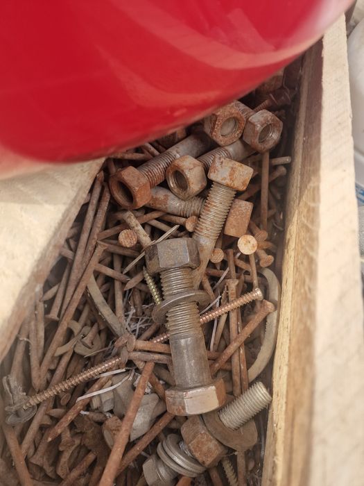 Болт, гайка, үлкен размер