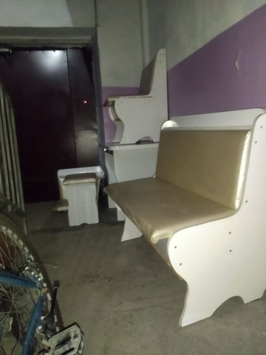 Мебель кухня диваны столы табуретки