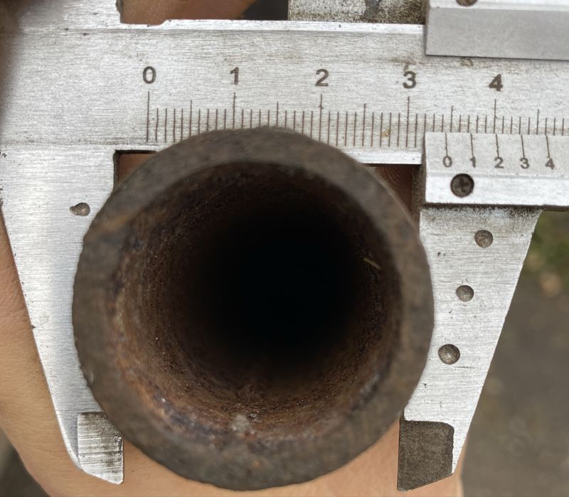 Продаю трубу металлическую