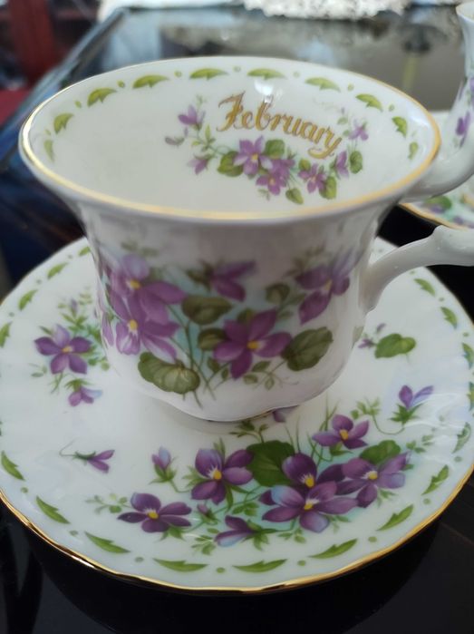 Комплект Роял Албърт "Февруари" за кафе