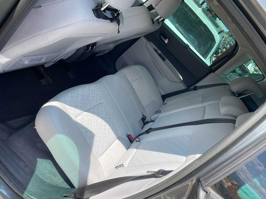Пежо 3008 / Peugeot 3008 2.0 HDI 163к.с.