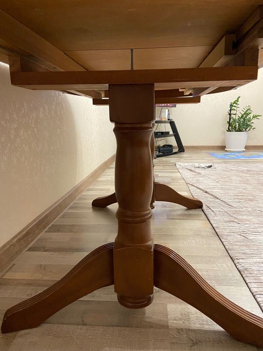 Стол гостевой со стульями