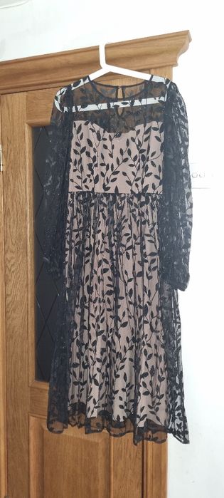 Продаю платье от Lichi