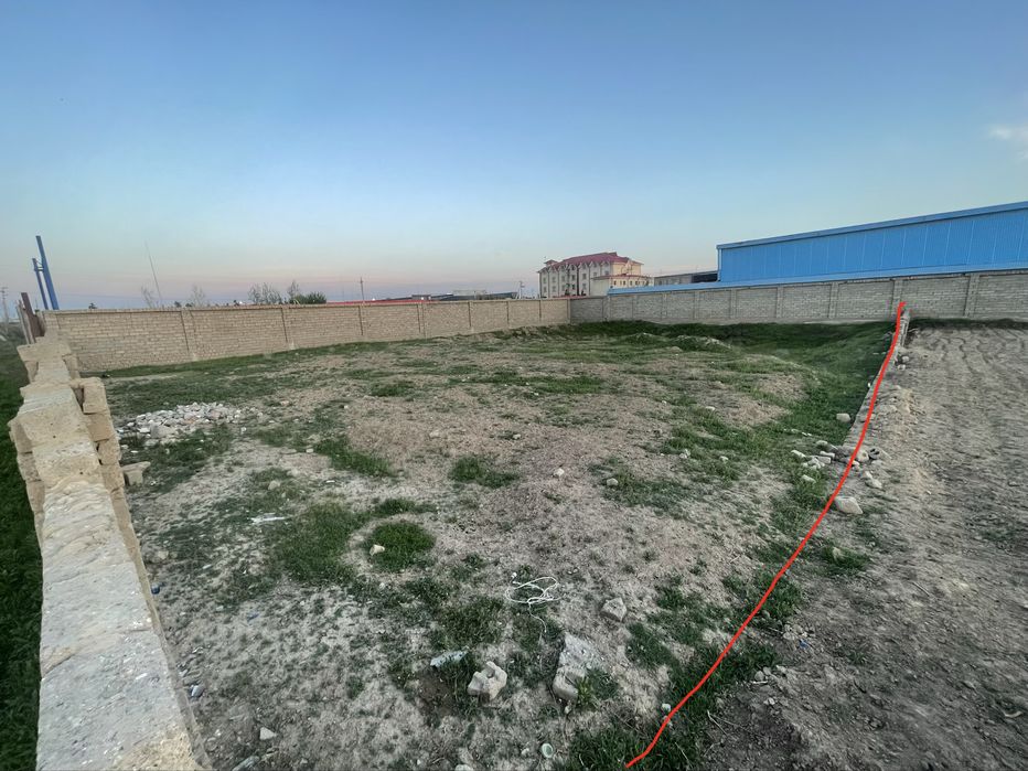 Yer sotiladi, 10 sotix Uzunnavo. Земля продаётся 10 соток.