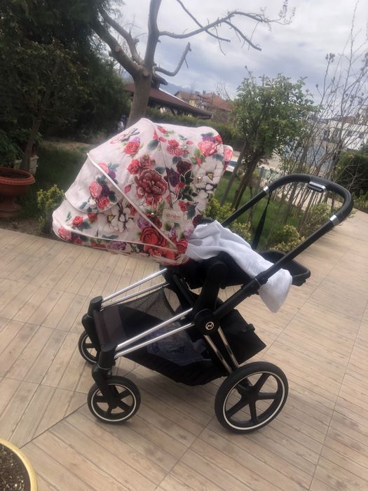 Cybex priam spring bollossom бебешка количка