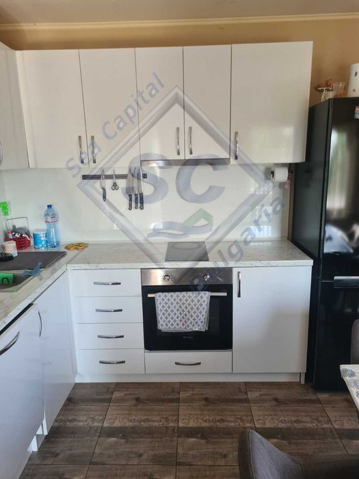 продавам къща в Бяла