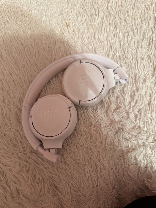 JBL наушники