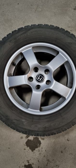 Комплект 16" джанти за Honda със зимни гуми 225/70 R16