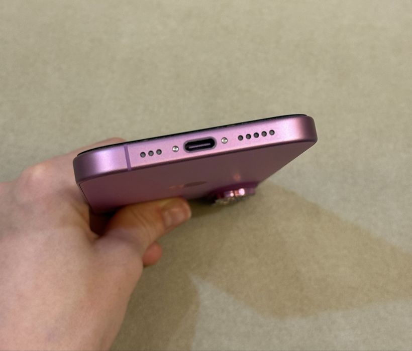 Продам айфон 16 розовый