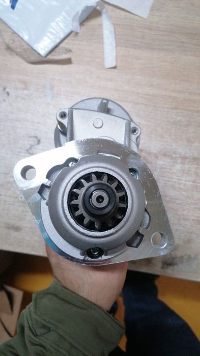 Electromotor nou Case 6500 6000 590L 590CK 580 1845c 1840 cummins