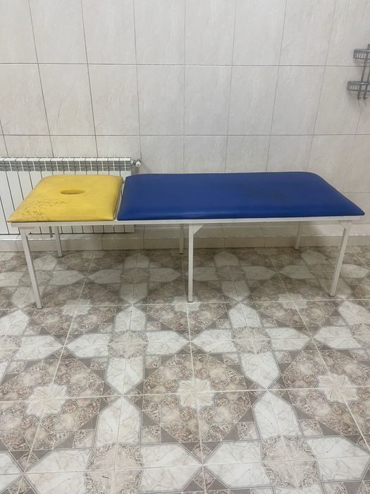 Продается кушетка для массажа
