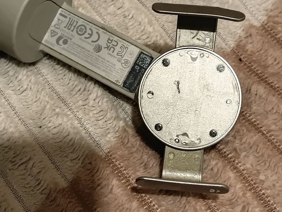 стабилизатор (гимбал) для смартфона.