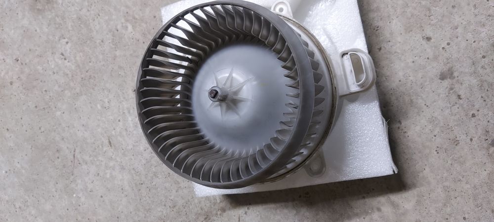 Генераторы и стартера. Моторчик печки