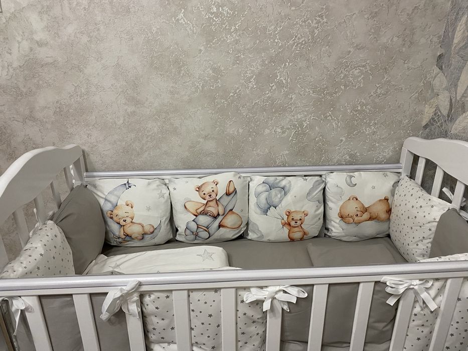 Продам детскую кроватку