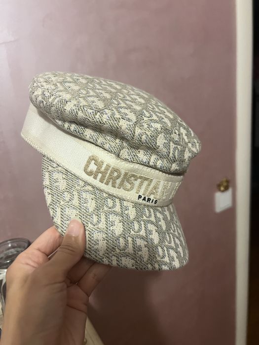 Кепка почти новая