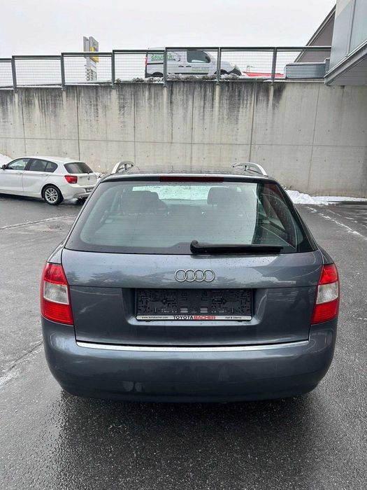 Audi A4 дизел 1.9 2002 г 101 кс