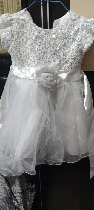 Детское платье на 2 годика 3500